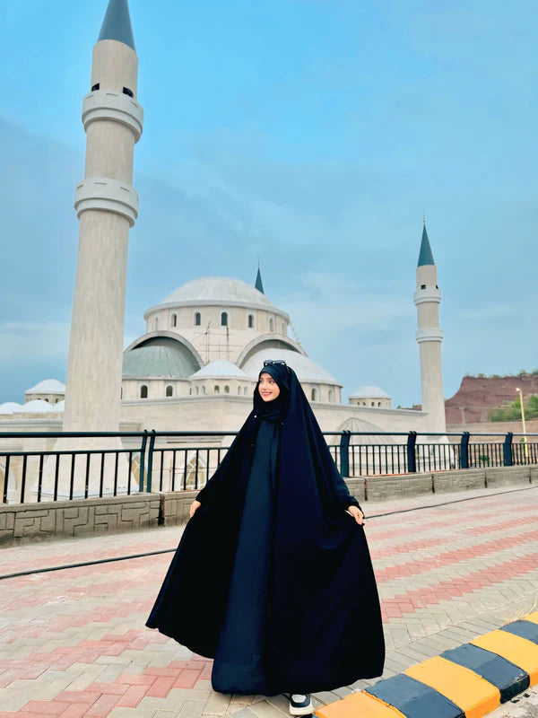 Zunish Hijabs – Irani Chadar with Sleeves & Buttons
